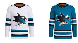 San Jose Sharks představuje dres pro novou sezónu